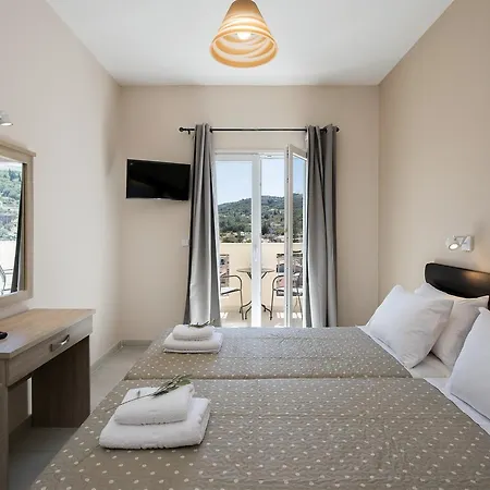 Artheo Hotel apartamentowy Kassiopi